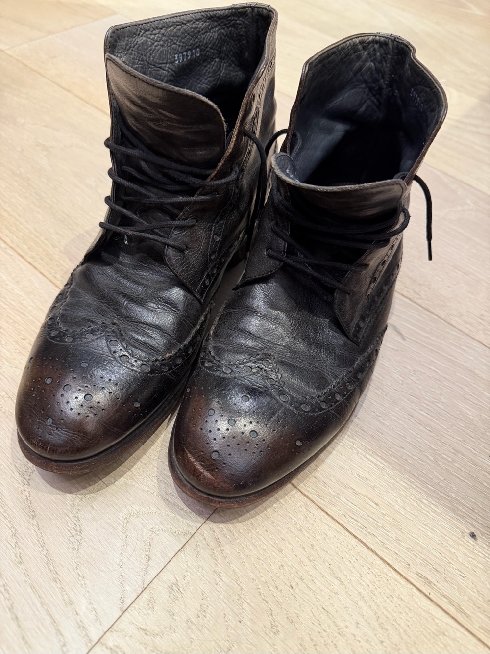 Paul smith men’s leather black/brown distressed style boot sz 7 1/2 (41 1/2)